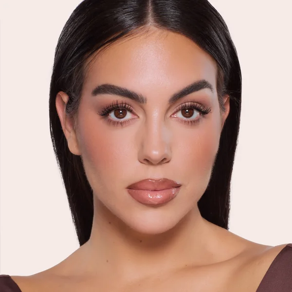 Charlotte Tilbury Supernudes Shapewear Brush