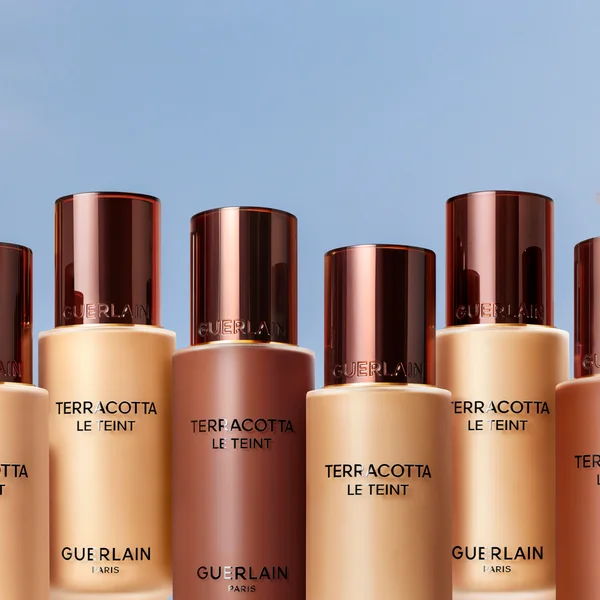 GUERLAIN Fluid Foundation Kabuki Brush
