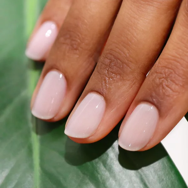 Manucurist Green Flash Varnish - Milky White