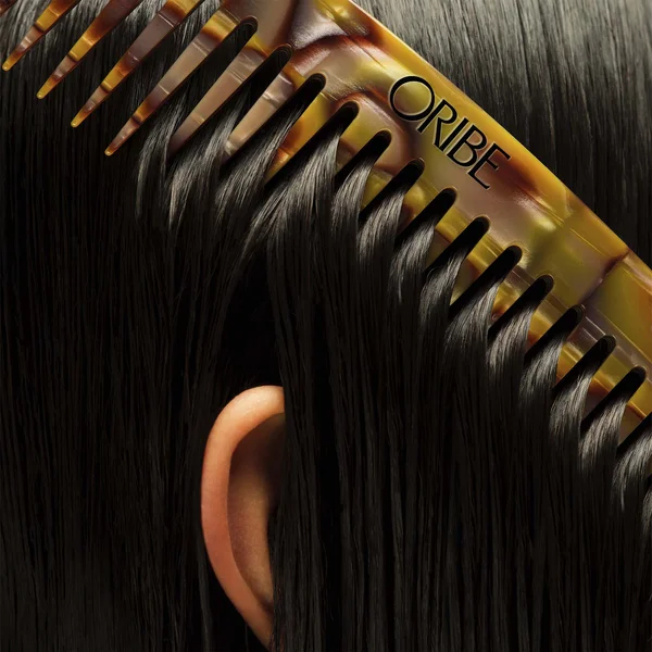 Oribe Resin Detangling Comb