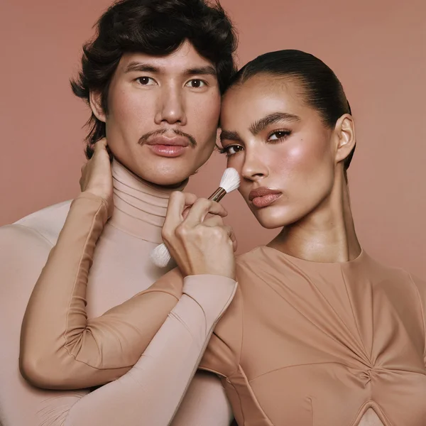 PATRICK TA Precision Blush Brush
