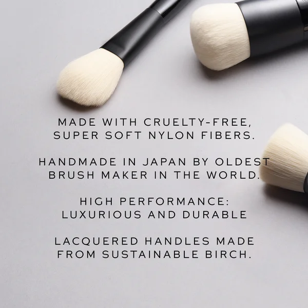 Westman Atelier Powder II Brush