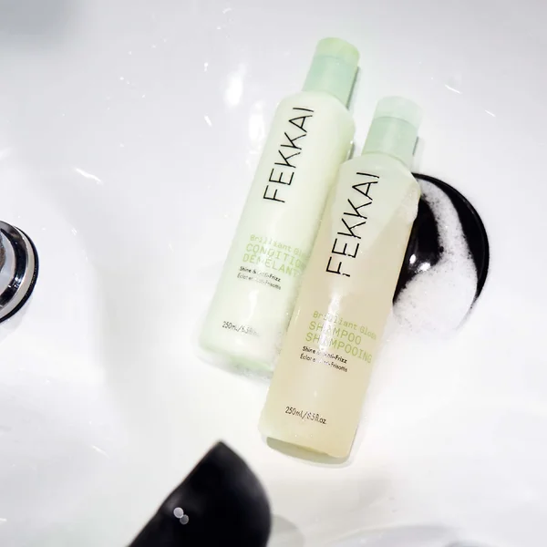 Fekkai Brilliant Gloss Conditioner Shine And Anti-Frizz 250ml
