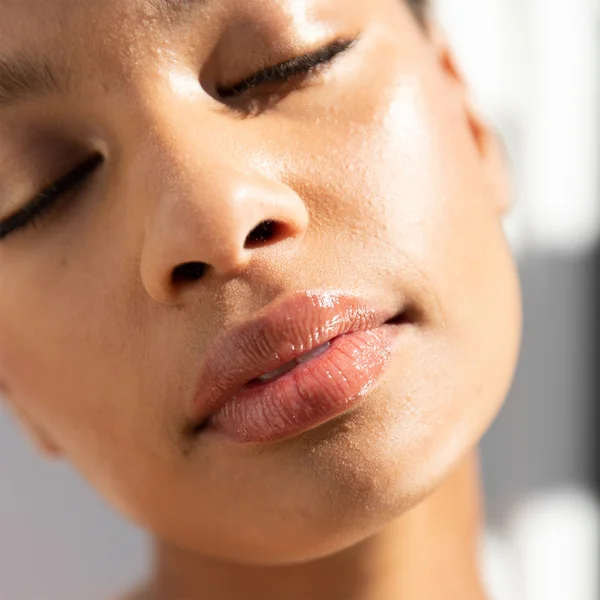 Kopari Beauty Moisturizing Lip Glossy With Shea Butter Coconut Oil And Squalene