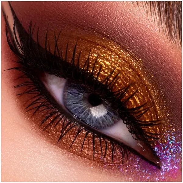 Pat McGrath Labs Mothership IX: Huetopian Dream Palette