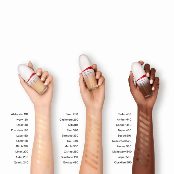 Shiseido Revitalessence Glow Foundation 30ml (Various Shades)