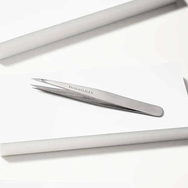 Tweezerman Deluxe Point Tweezer 1240R-R - Stainless Steel