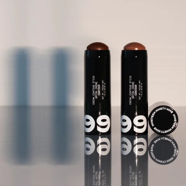 19/99 Beauty Cream Contour Stick 8g (Various Shades)