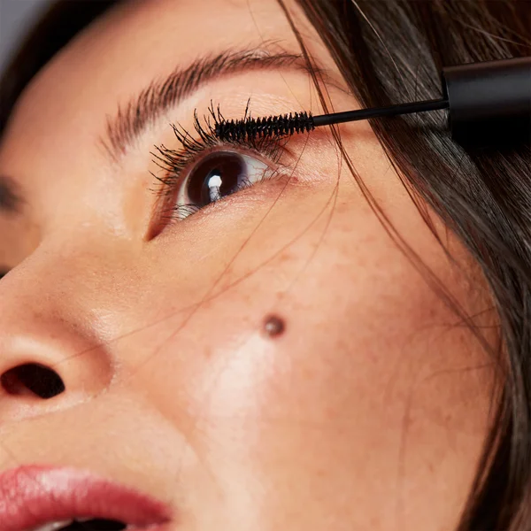 19/99 Beauty Lash Tint Mascara 4g (Various Shades)