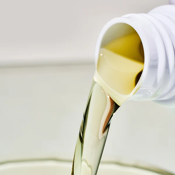 Adwoa Beauty Baomint Protect And Shine Oil Blend 213ml