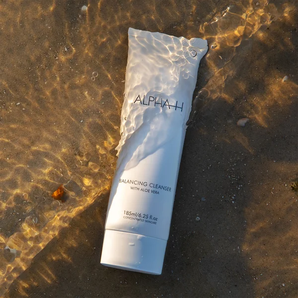 Alpha-H Balancing Cleanser With Aloe Vera 185ml