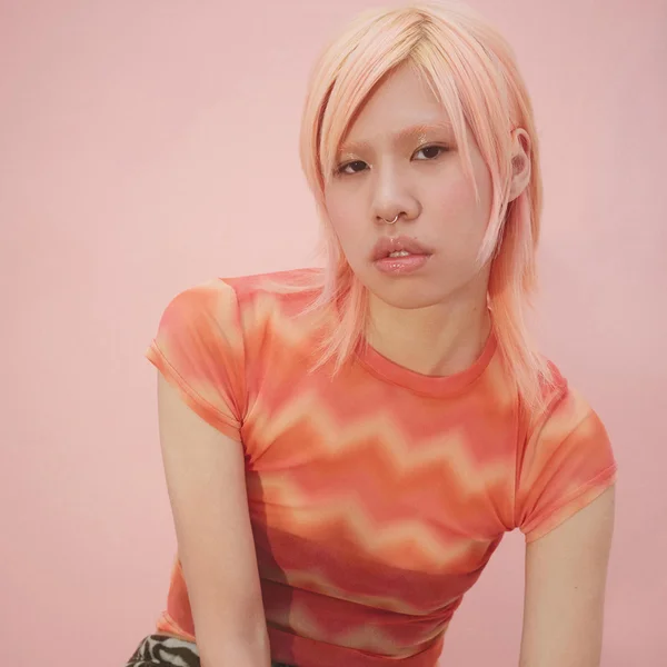 Bleach London Awkward Peach Super Cool Colour 150ml