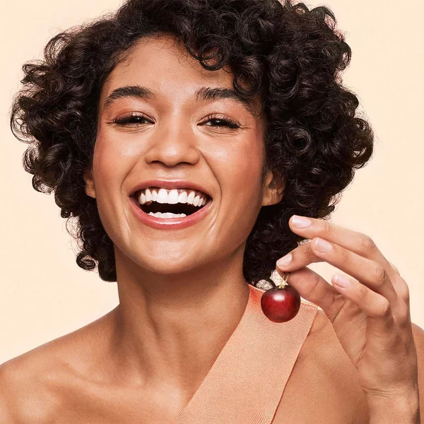 Briogeo Superfoods Mango + Cherry Balancing Shampoo 269ml