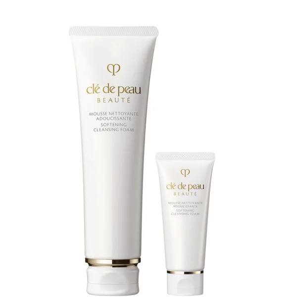 Clé de Peau Beauté Home and Away Bundle – Softening Cleansing Foam