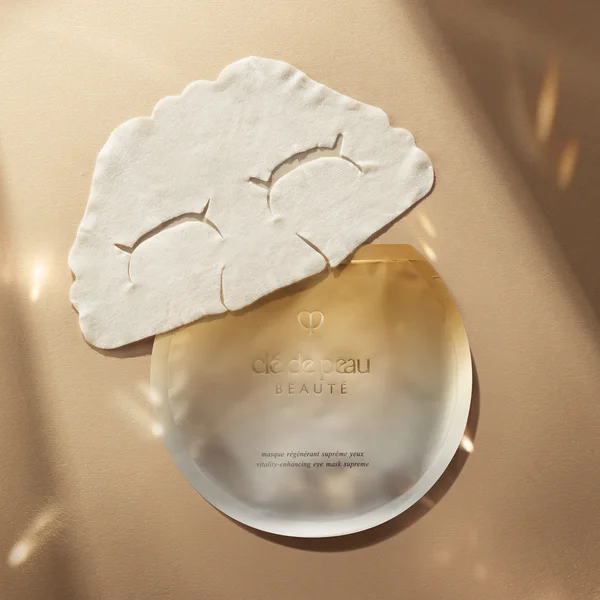 Clé De Peau Beauté Vitality-Enhancing Eye Mask Supreme