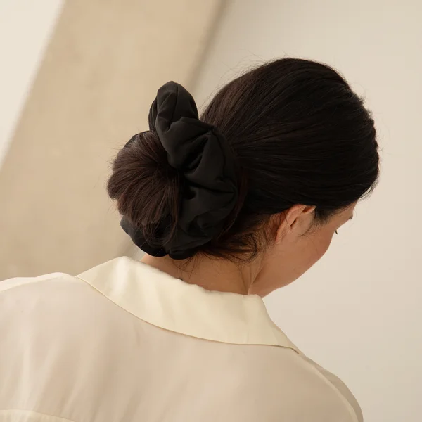 Drowsy Black Jade Pillow Scrunchie