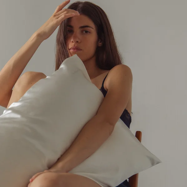 Drowsy Silk Pillowcase Akoya Pearl