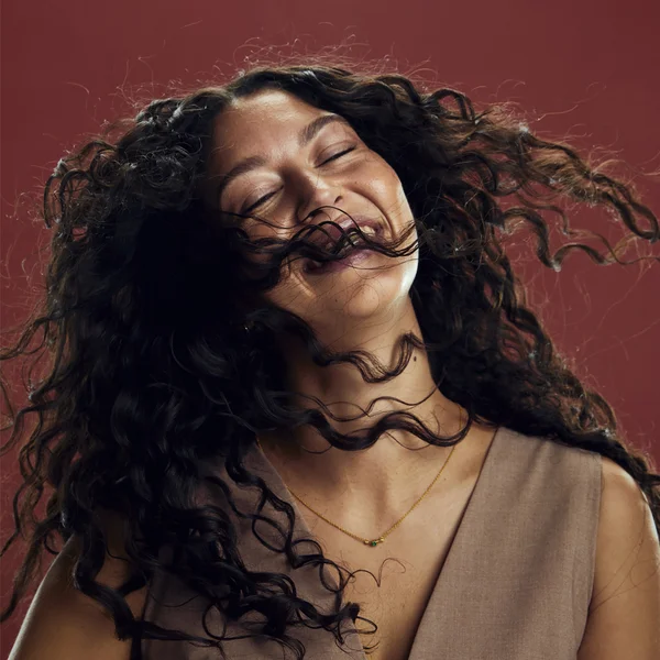 Fable & Mane HoliRoots Hydrating Shampoo