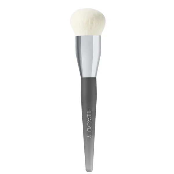 Huda Beauty Base Brush