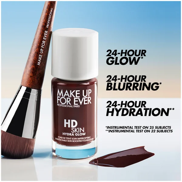 MAKE UP FOR EVER #118 HD Skin Hydra Glow Brush