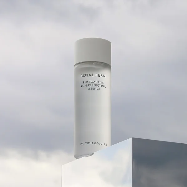 ROYAL FERN Skin Perfecting Essence 200ml