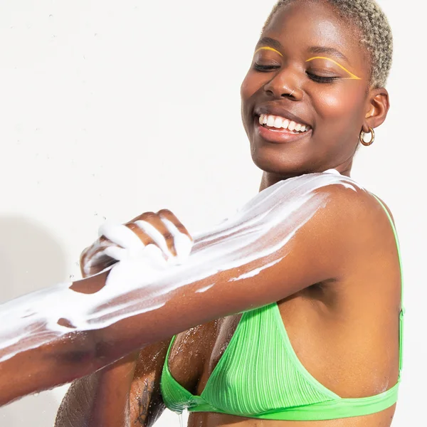 SUNDAE Very Vanilla Whipped Shower Foam 260ml