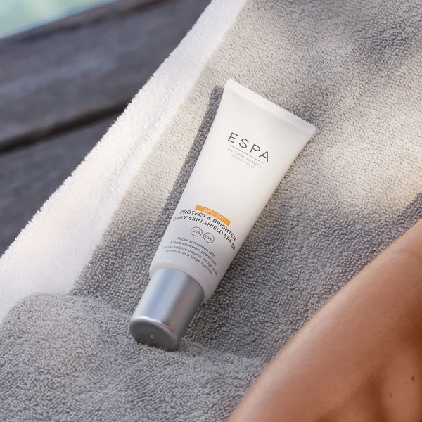 ESPA Hydrate And Brighten Daily Skin Shield SPF 50 Cream 50ml