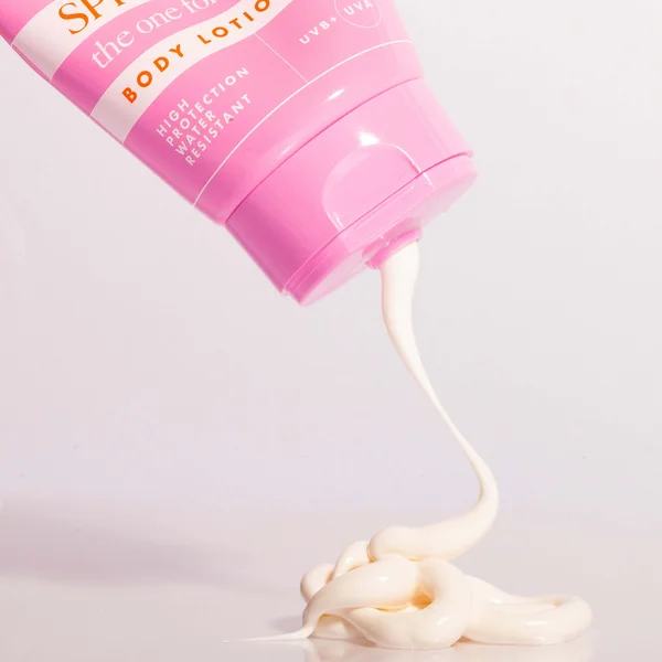 Hello Sunday The One For Your Body Moisturising Body Lotion SPF30 150ml