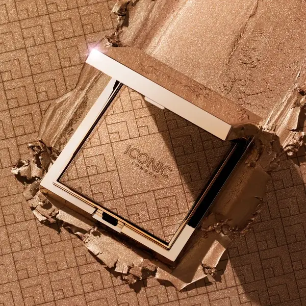 ICONIC London Kissed By The Sun Multi-Use Cheek Glow 5g (Various Shades)