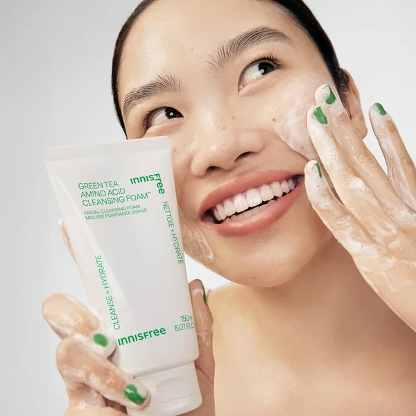 INNISFREE Green Tea Amino Acid Cleansing Foam 150g
