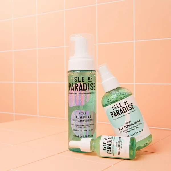 Isle Of Paradise Glow Clear Self-Tanning Mousse - Medium 200ml