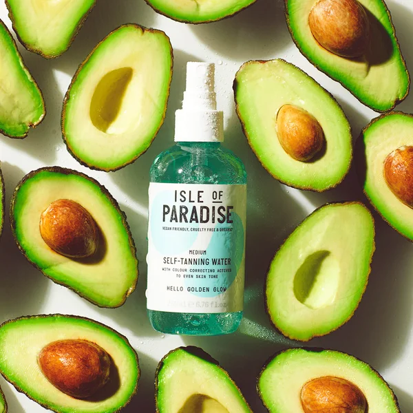 Isle Of Paradise Self-Tanning Water - Medium 200ml