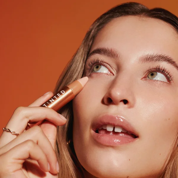 Live Tinted Huestick All-Over Color Corrector 3g - Aura