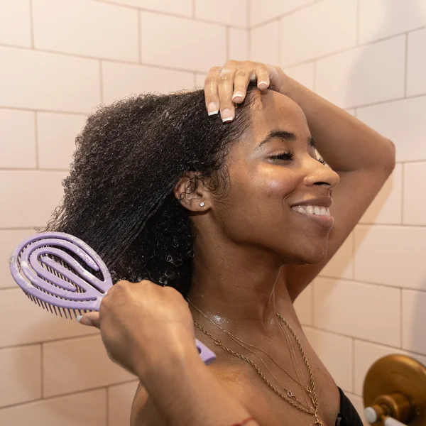 Naturally Drenched Tangle Ease Detangling Brush