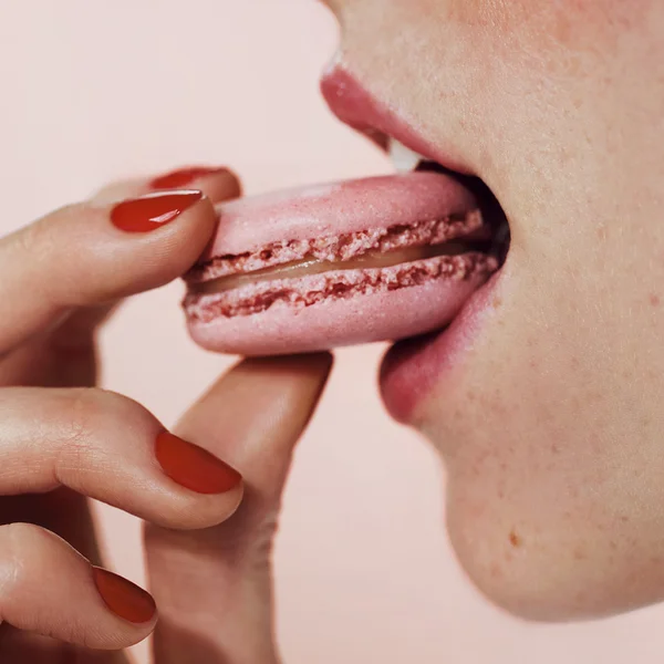 NEST New York Lychee Rose Perfume Oil Rollerball 6ml