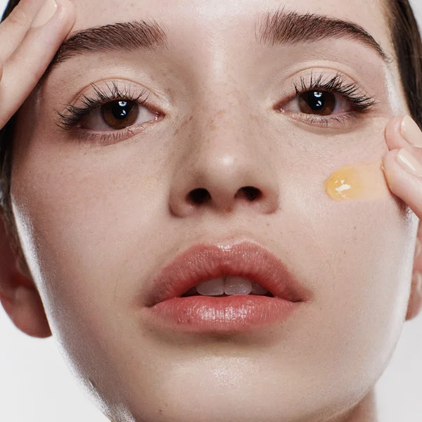 OLE HENRIKSEN Banana Bright Vitamin C Serum 30ml