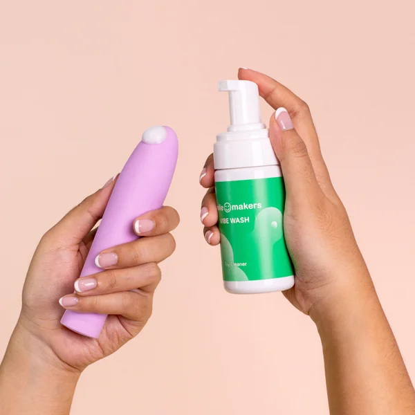 Smile Makers Vibe Wash Foaming Antibacterial Toy Cleaner 100ml