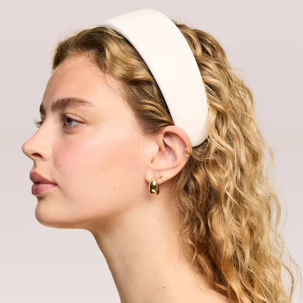 Solaris Labs NY Intensive Red LED Hairband Supporting Growth