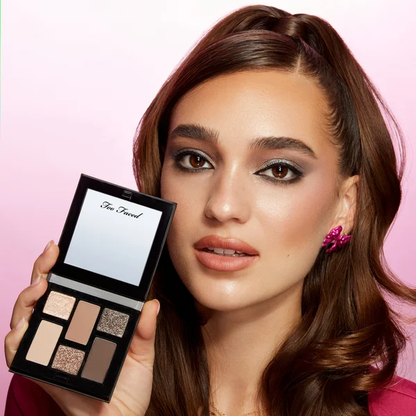 Too Faced Born This Way Cold Smolder Nudes Mini Eyeshadow Palette
